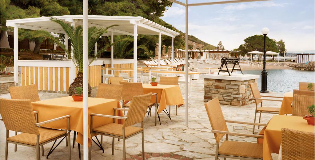 Wyndham Loutraki Poseidon Resort 5*