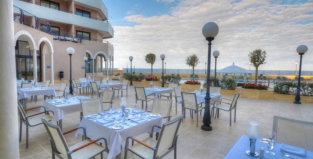 Radisson Blu Resort Malta Saint Julian's 5*
