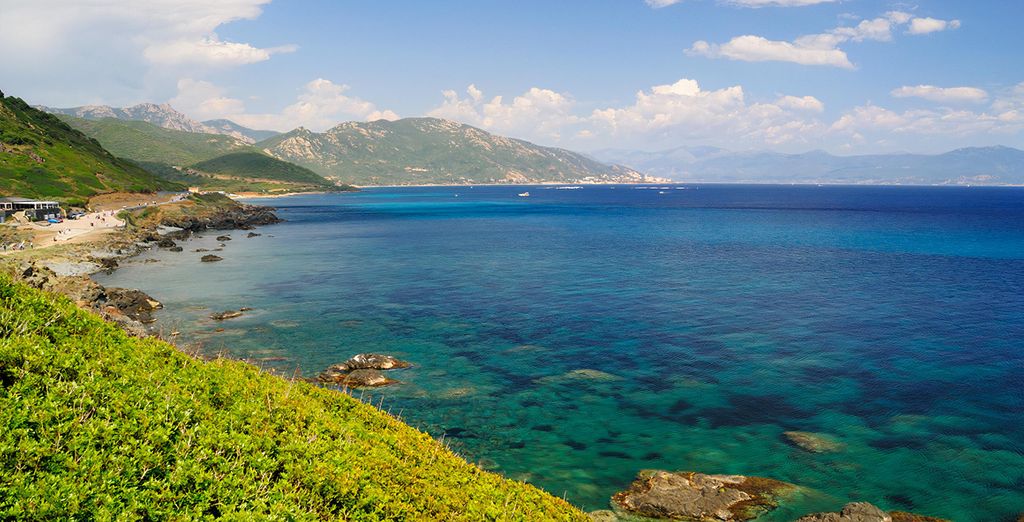 Crociera sul Catlante 600 tra le bellezze del Sud