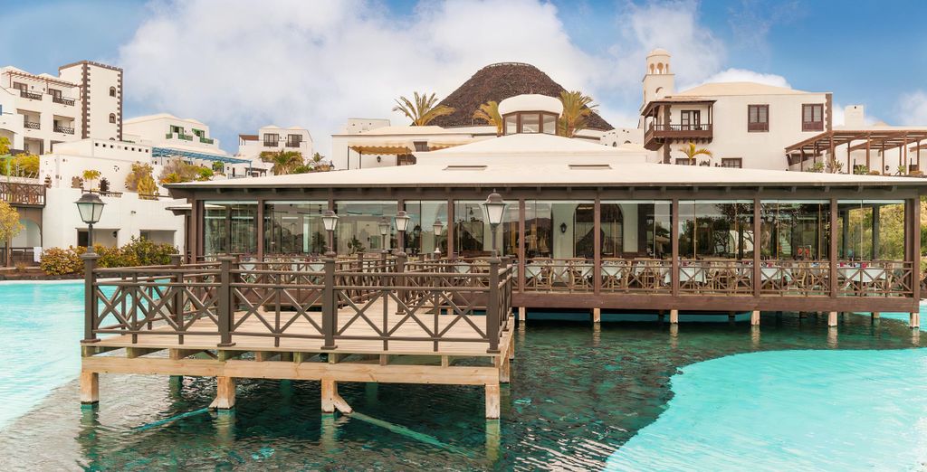 Hotel The Volcan Lanzarote 5*