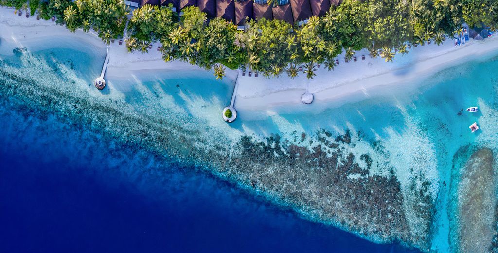 Lily Beach Resort & Spa 5* 