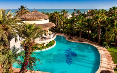 Hotel Club Magic Life Africana 5*
