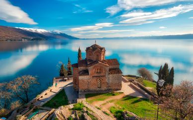 Montenegro, Macedonia y Albania