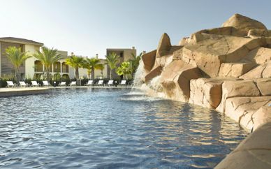 Las Lomas Village 4*