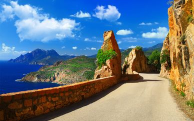 Tour en 7 nuits/8 jours avec Corsica Ferries