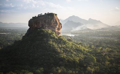 Tour alla scoperta della Sri Lanka con mini crociera di 2 notti e estensione balneare