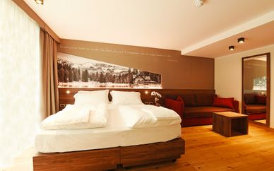 Dolomeet Boutique Hotel