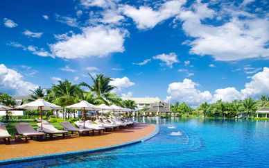 Chatrium Hotel Riverside Bangkok 5* & Sofitel Krabi Phokeethra Golf and Spa Resort 5*