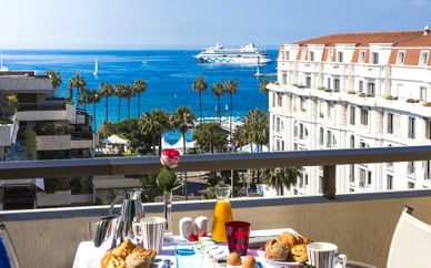 Hotel Gray D'Albion Barriere 4*