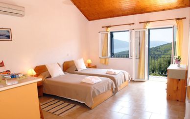 Alexanna Apartments