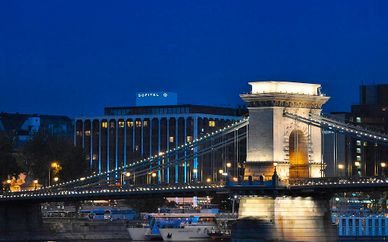 Sofitel Chain Bridge 5*