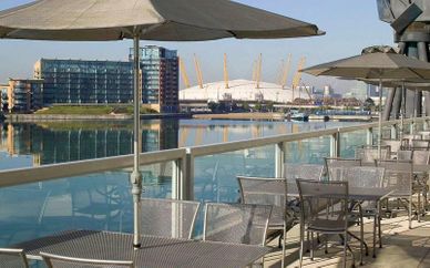 Novotel London Excel 4* with Thames River Cruise