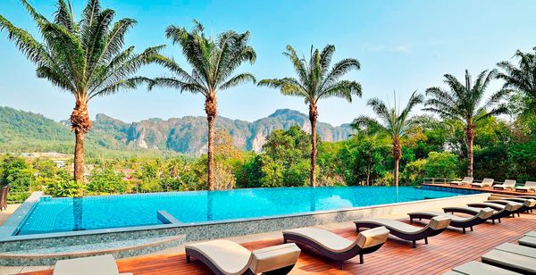 Well Hotel Bangkok 5* y Aonang Fiore 4*