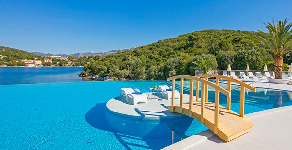 Port 9 Island Resort 4*