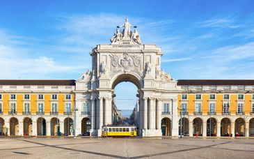 The Emerald House Lisbon 4* - Curio Collection by Hilton
