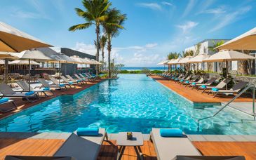 Anantara Iko Mauritius Resort & Villas 5* + optionele verlenging op Réunion