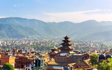 Privérondreis van 12 nachten door Nepal + optioneel Bhutan