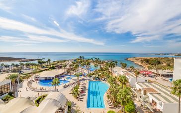 Adams Beach Hotel 5*