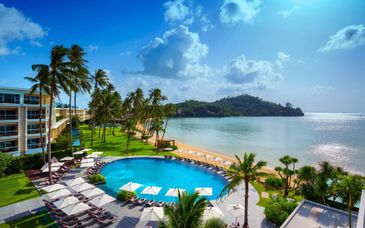 Crowne Plaza Phuket 5* + Khao Lak Laguna 4* mit optionaler Pre-Extension Mövenpick Dubaï 5* 