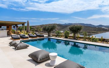Panormos Bay Suites