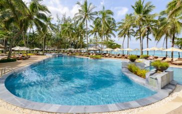 Katathani Phuket Beach Resort 5* & optional Bangkok