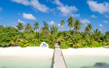 Rundreise in 5-9 Nächten mit Verlängerung im Canareef Resort Maldives 4*