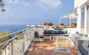 Reise zum Golf von Neapel mit verschiedenen Ausflügen