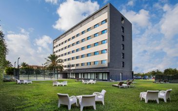 AZZ Valencia Táctica 4*