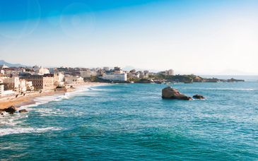 De Burdeos a Biarritz, entre vinos de gran calidad y relax en la costa vasca