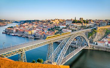 The Log Porto Hotel by Piamonte Hotels 4*