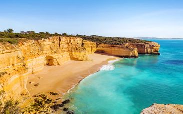 Circuito en libertad: Descubre Algarve en el Castelo Suites Hotel 4*