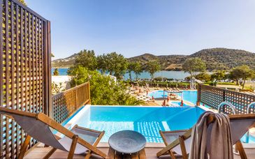 Dolce Attica Riviera 5*