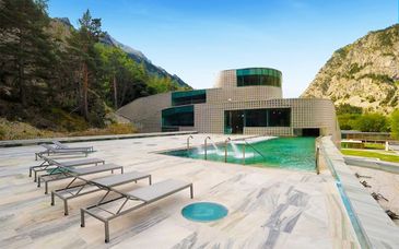 Hotel Continental Balneario de Panticosa 4*