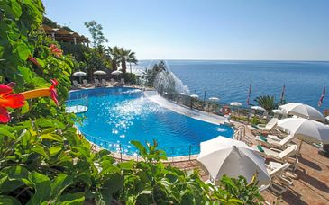 Baia Taormina 4* con posible extensión en Itria Palace 4*