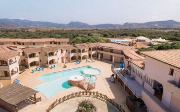 Mimose Beach Village 4*