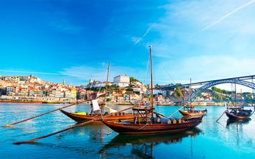 Combinado Hotel White Lisboa y Holiday Inn Porto Gaia 4*
