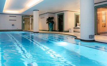 Hôtel Eiffel Blomet 4* 