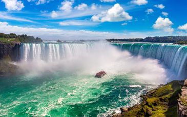 Autotour : Sur la route du Québec à l'Ontario en hôtels supérieurs