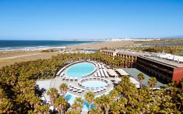 Wine & Books by the Sea, Algarve Resort 5*