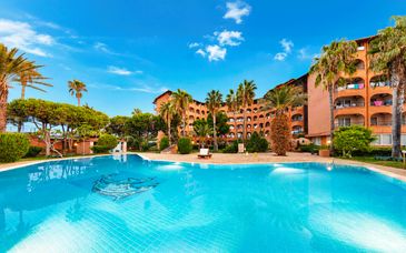 Club Turtas Beach 4*