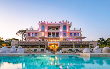 Hôtel Le Château Rose 4*