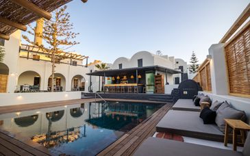 Scorpios Beach Hotel 4*