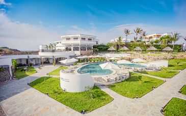 Kappa Club AHG Lion Beach Resort & Spa 4* avec 1 nuit en safari
