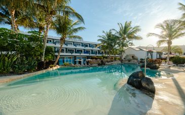 R2 Romantic Fantasia Dream Hotel & Spa by Ôvoyages 4*