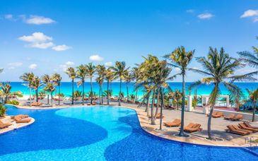 Circuit en groupe : Trésors culturels et extension au Pyramid at Grand Cancun 5*