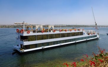 Tour di 10 notti: Delicate Dahabeya 