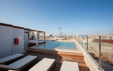 Hotel Gaudea Santa Pola 4*