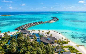 Hotel Madifushi Private Island 5*