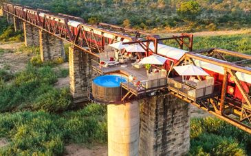 Safari al Kruger Shalati - Il treno sul ponte