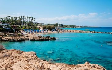 Nicholas Color Hotel